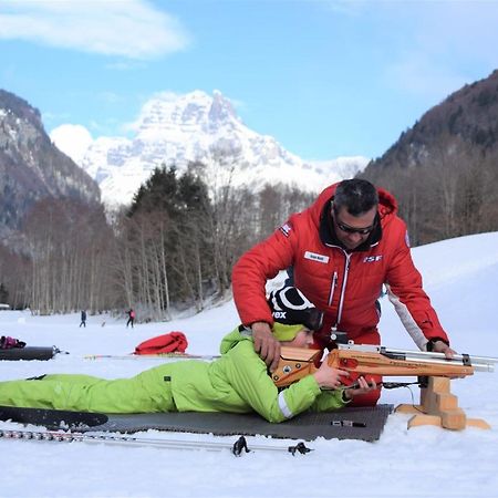 Village Vacances Le Salvagny Sixt Екстериор снимка